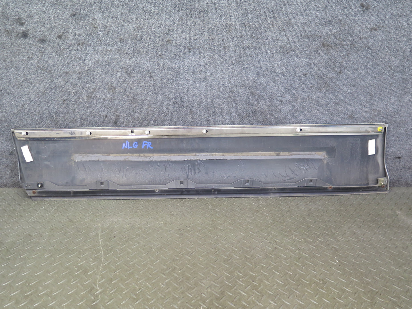 98-05 Lexus GS400 GS430 GS300 Set of 2 Front & Rear Right Door Moulding Trim OEM