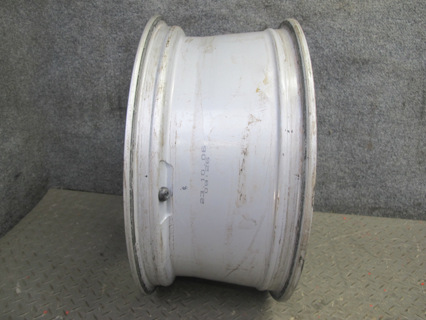 2002-2005 Porsche 911 996 Front Factory R18 18" Alloy Wheel Rim 18x8J ET50