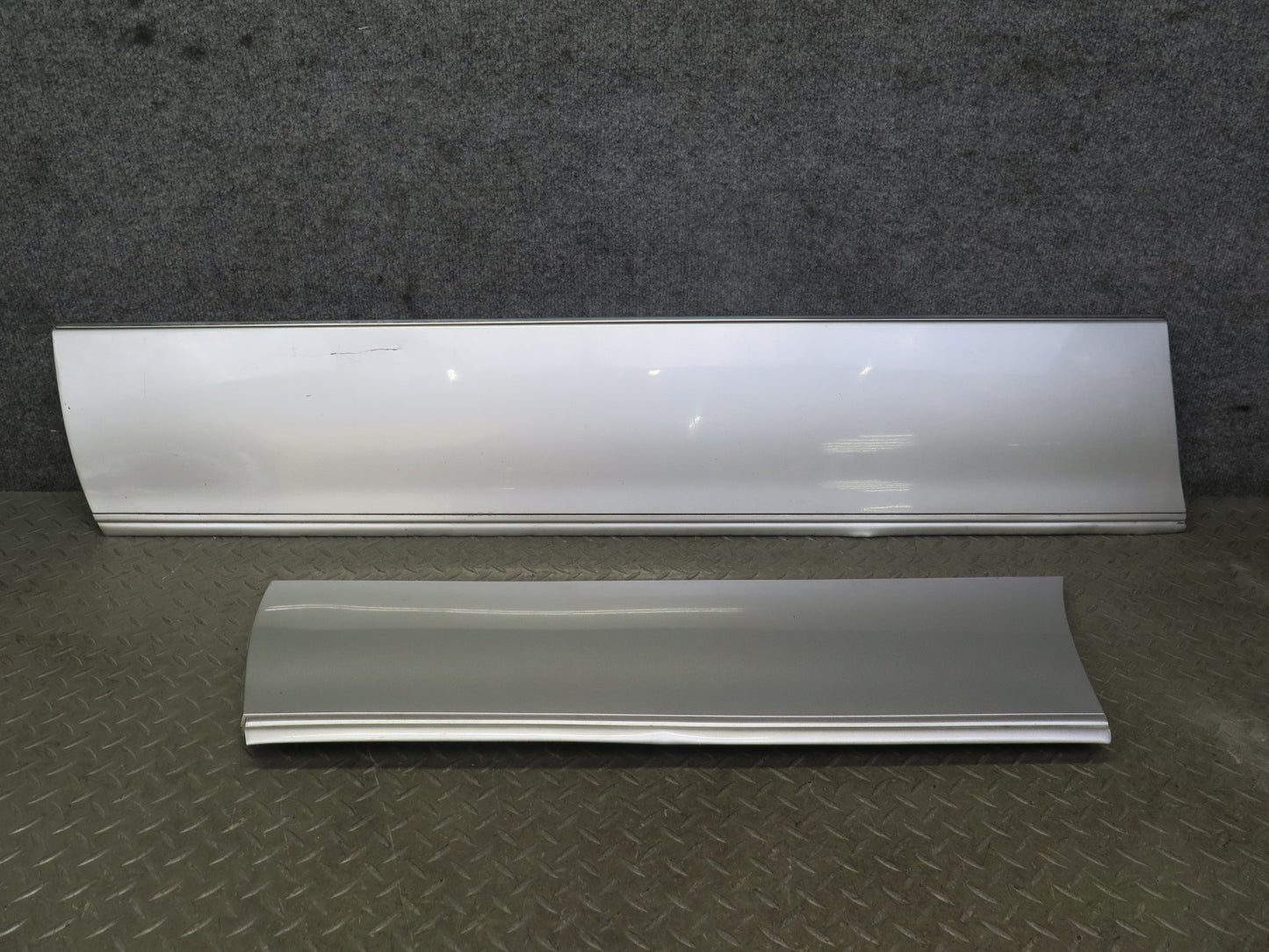 98-05 Lexus GS400 GS430 GS300 Set of 2 Front & Rear Left Door Moulding Trim OEM