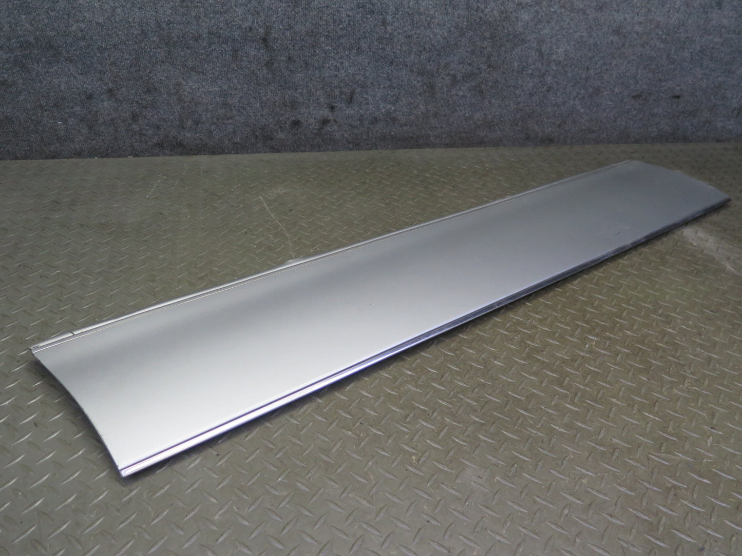 98-05 Lexus GS400 GS430 GS300 Set of 2 Front & Rear Left Door Moulding Trim OEM