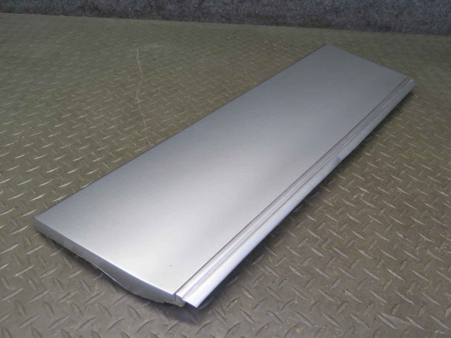 98-05 Lexus GS400 GS430 GS300 Set of 2 Front & Rear Left Door Moulding Trim OEM