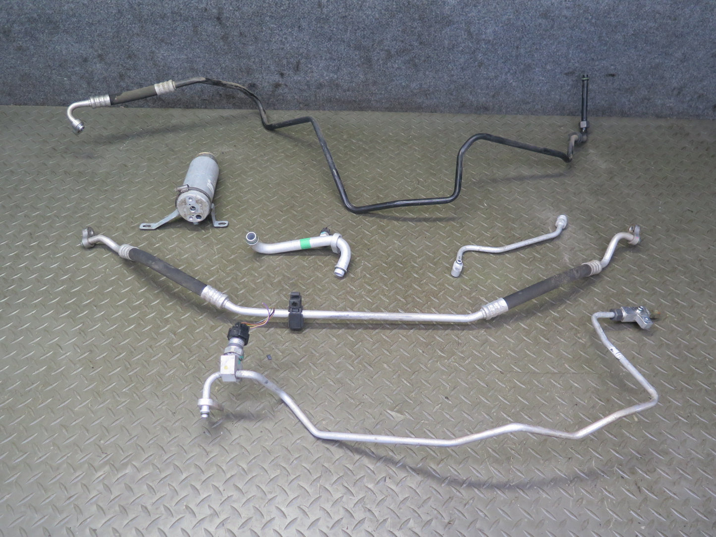 2002-2005 Porsche 911 996 3.6L A/C Air Condition Hose Pipe Line Dryer Set