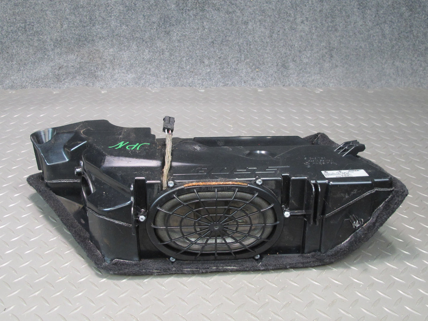 1999-2005 Porsche 911 996 Convertible Bose Subwoofer Speaker Box 99664556700