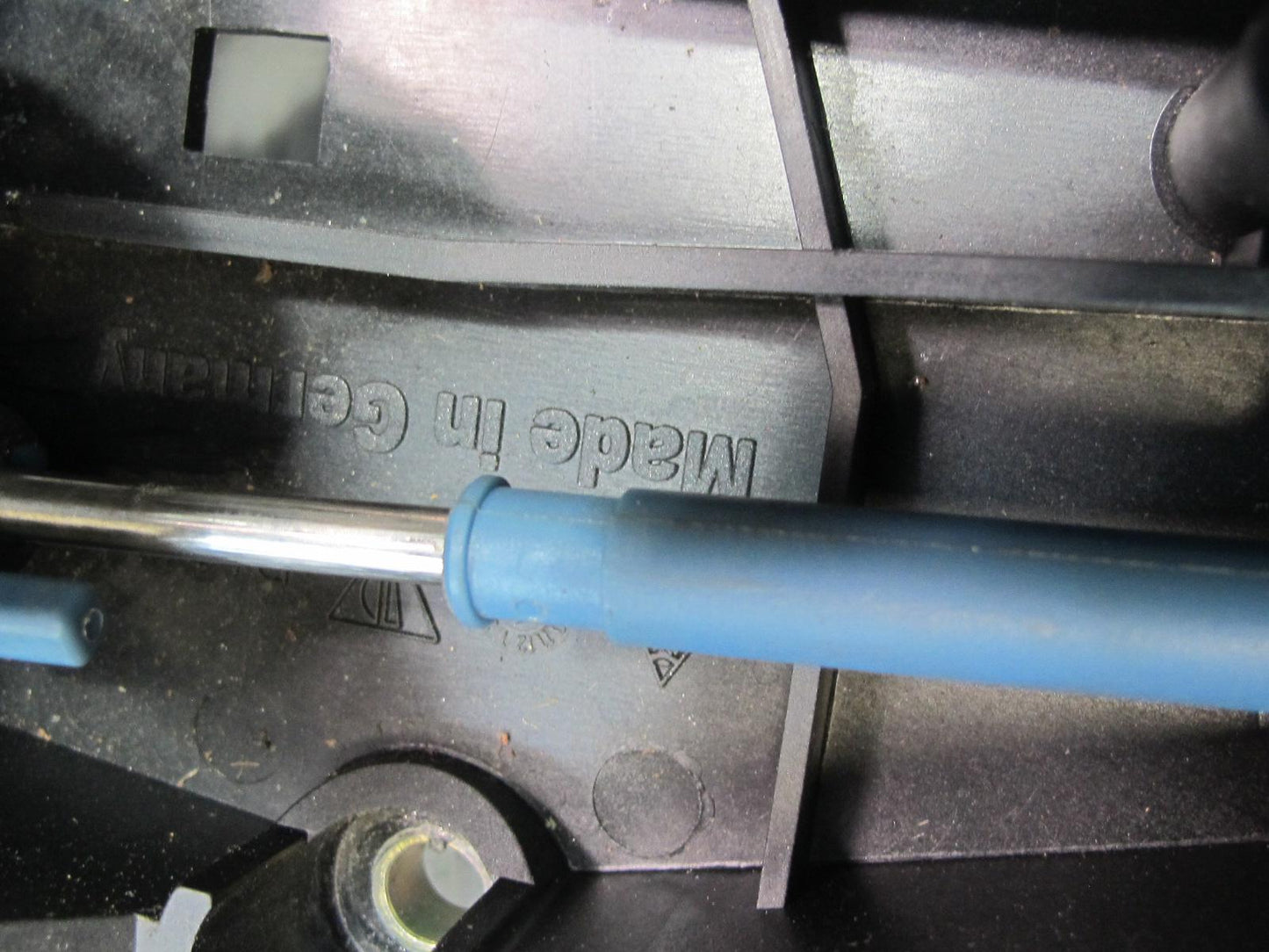 2002 Porsche 911 996 6-SPEED M/T Manual Transmission Shifter Cable Assembly