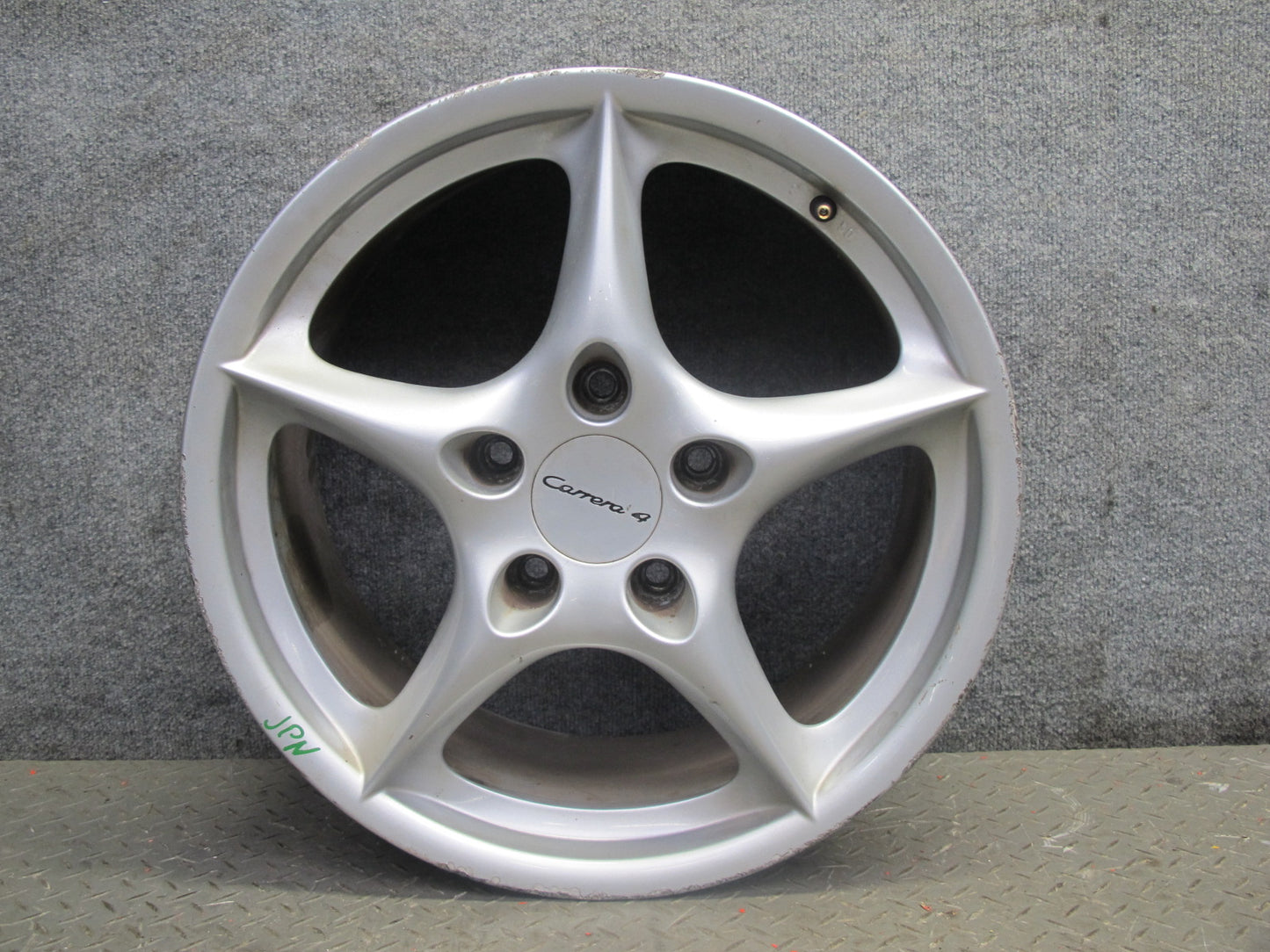 2002-2005 Porsche 911 996 Front Factory R18 18" Alloy Wheel Rim 18x8J ET50
