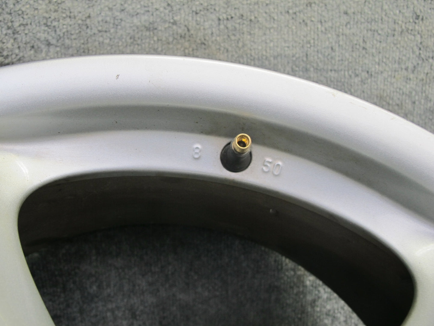 2002-2005 Porsche 911 996 Front Factory R18 18" Alloy Wheel Rim 18x8J ET50