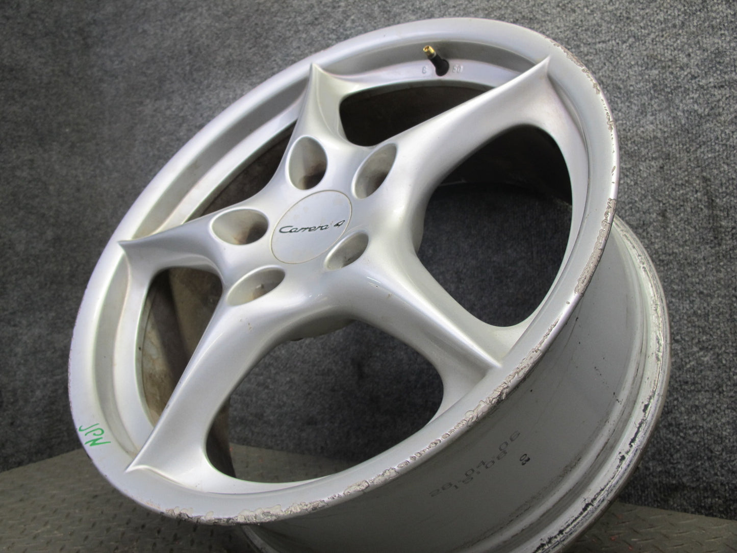 2002-2005 Porsche 911 996 Front Factory R18 18" Alloy Wheel Rim 18x8J ET50