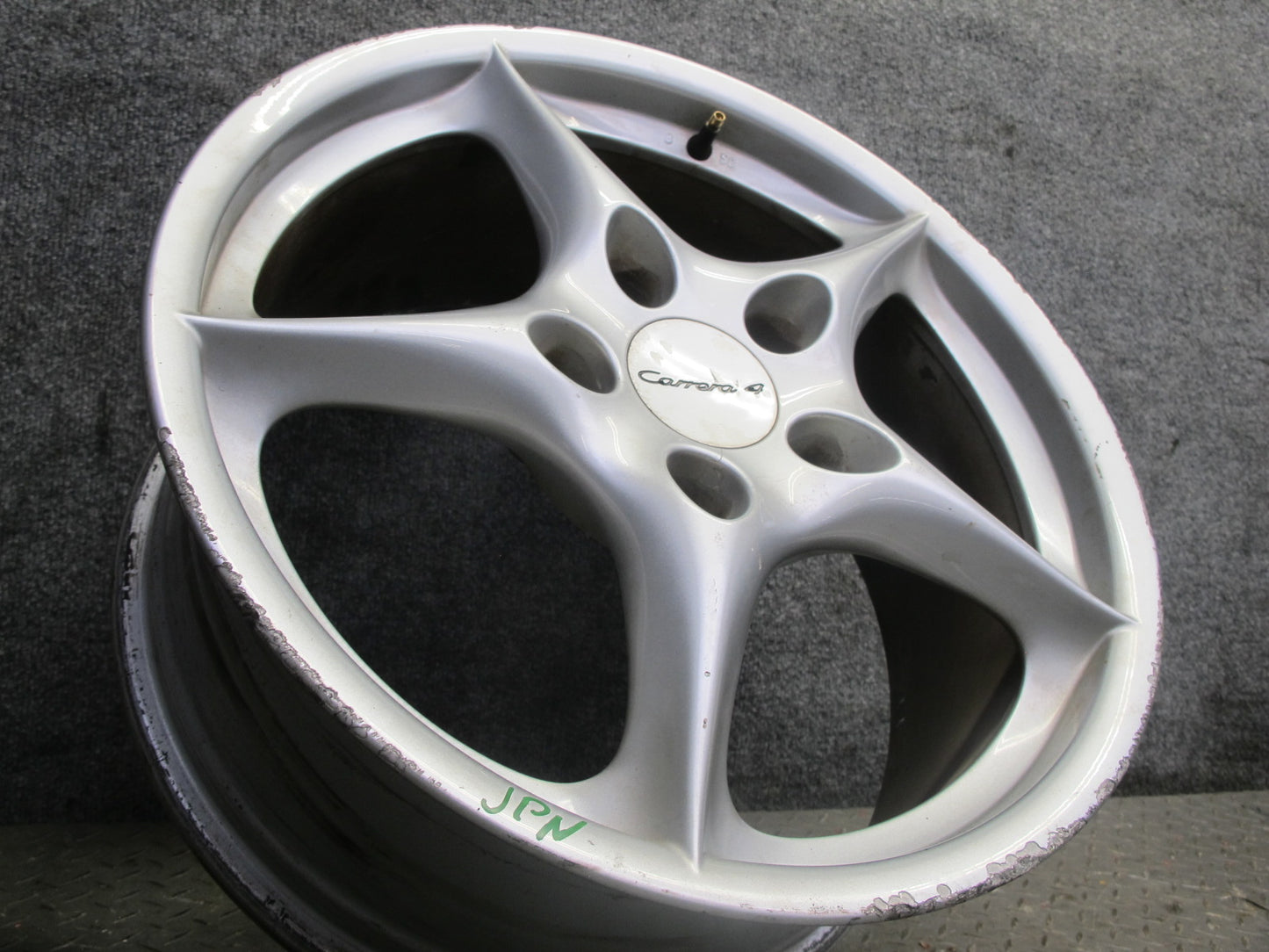 2002-2005 Porsche 911 996 Front Factory R18 18" Alloy Wheel Rim 18x8J ET50