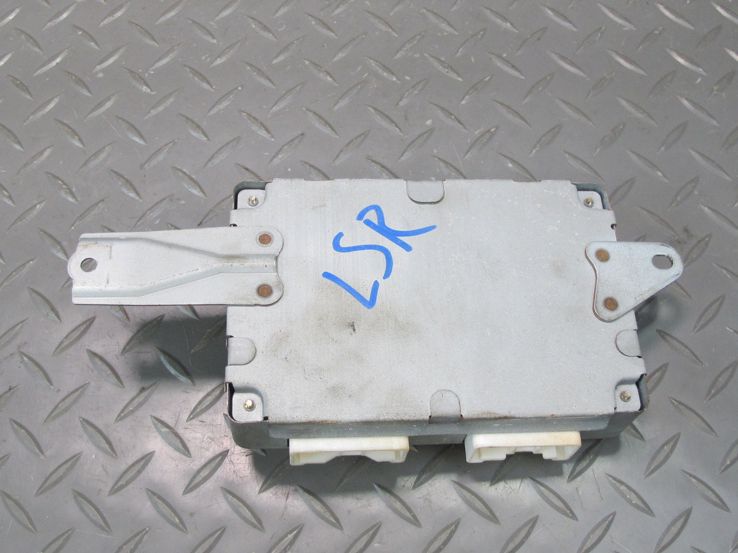 98-99 Lexus UCF20L LS400 Front Left Seat Control Module 89710-50100 OEM