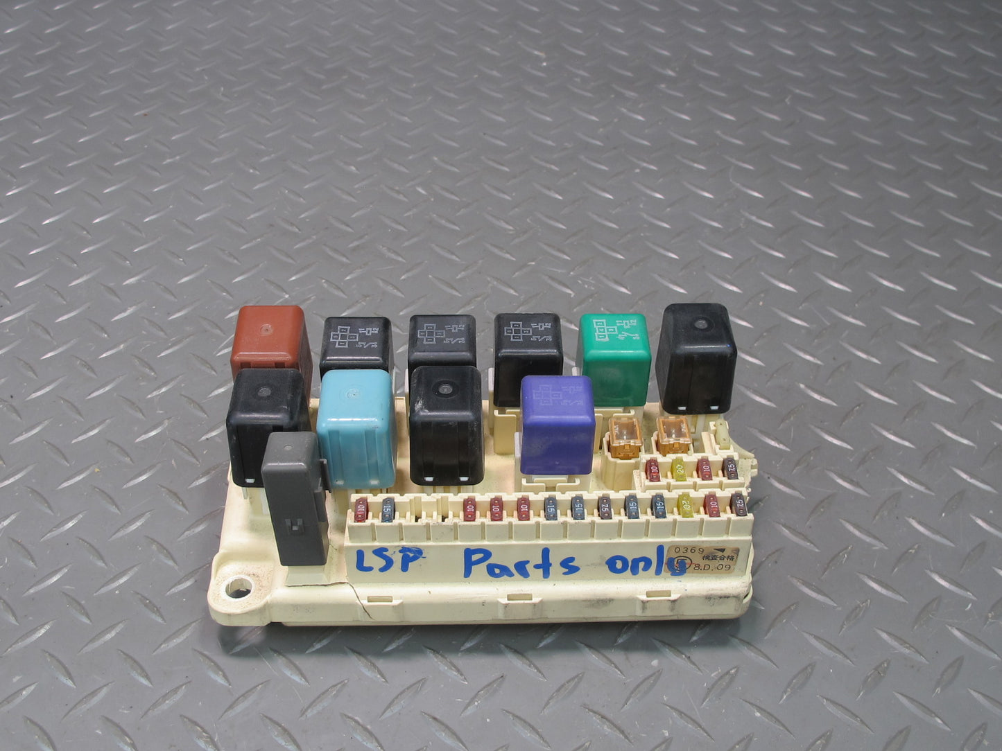 04-06 Lexus UCF30L LS430 Power Distribution Fuse Relay Junction Box Module OEM