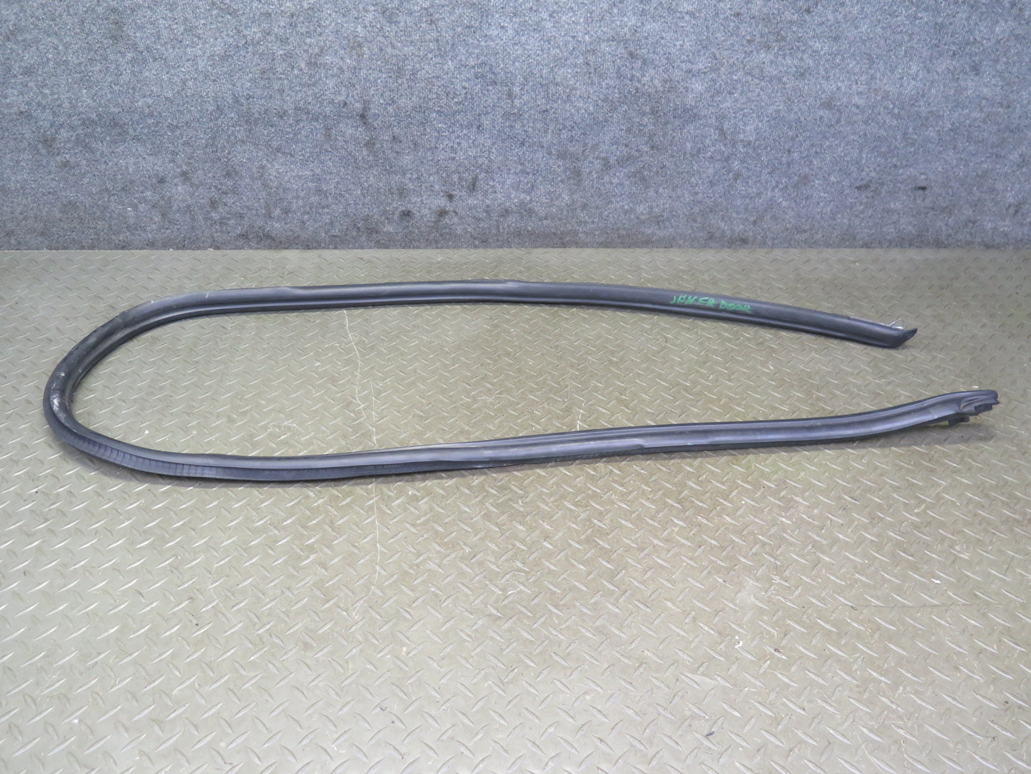 1999-2005 Porsche 911 996 Convertble Right Door Weatherstrip Rubber Seal Gasket