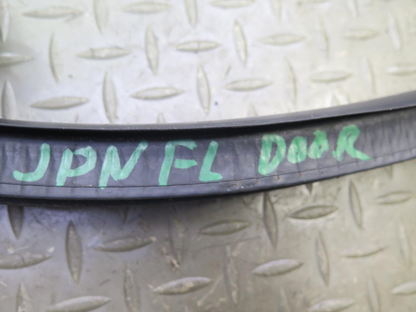 1999-2005 Porsche 911 996 Convertble Left Door Weatherstrip Rubber Seal Gasket