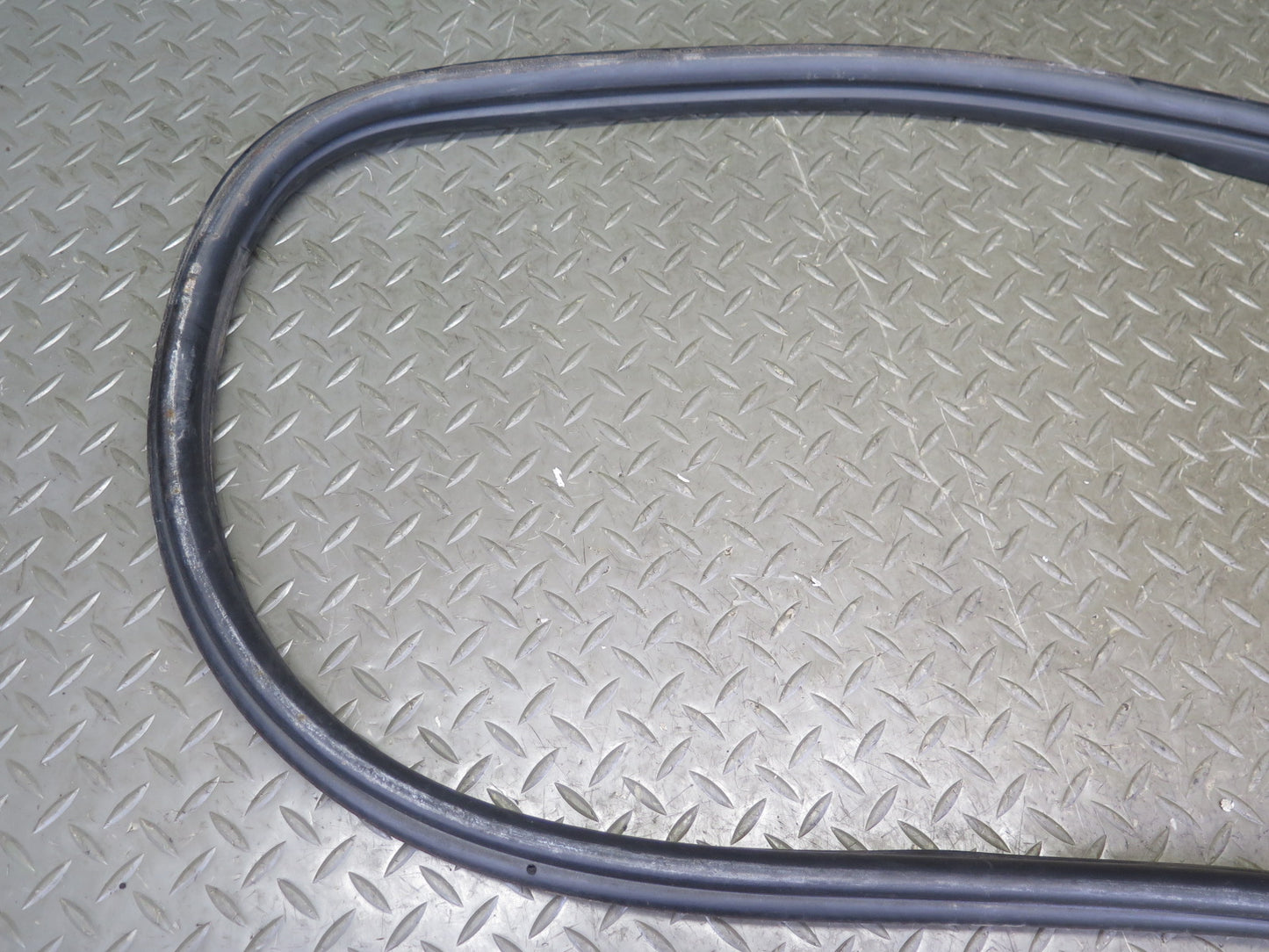 1999-2005 Porsche 911 996 Convertble Left Door Weatherstrip Rubber Seal Gasket