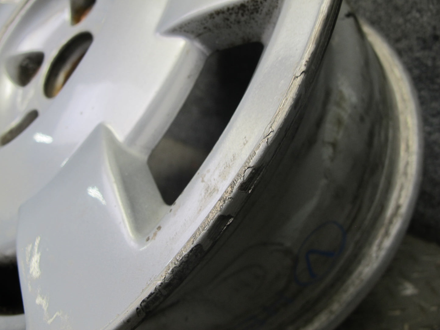 99-03 VW Eurovan T4 Factory R15" Alloy Wheel Rim 15x7J ET46 OEM