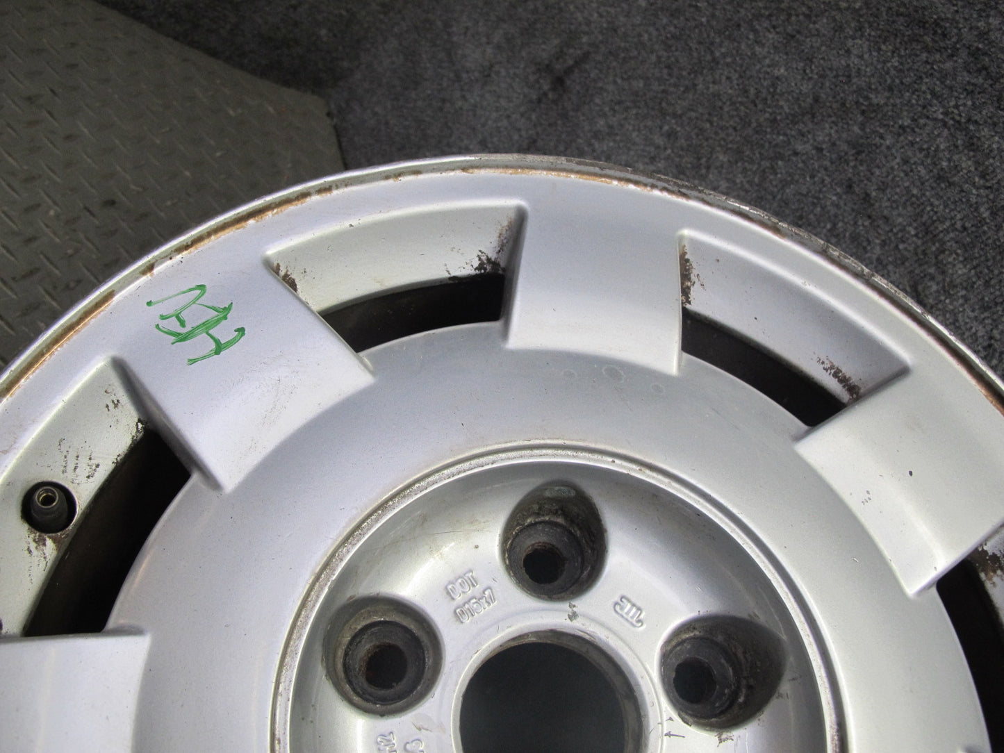 99-03 VW Eurovan T4 Factory R15" Alloy Wheel Rim 15x7J ET46 OEM