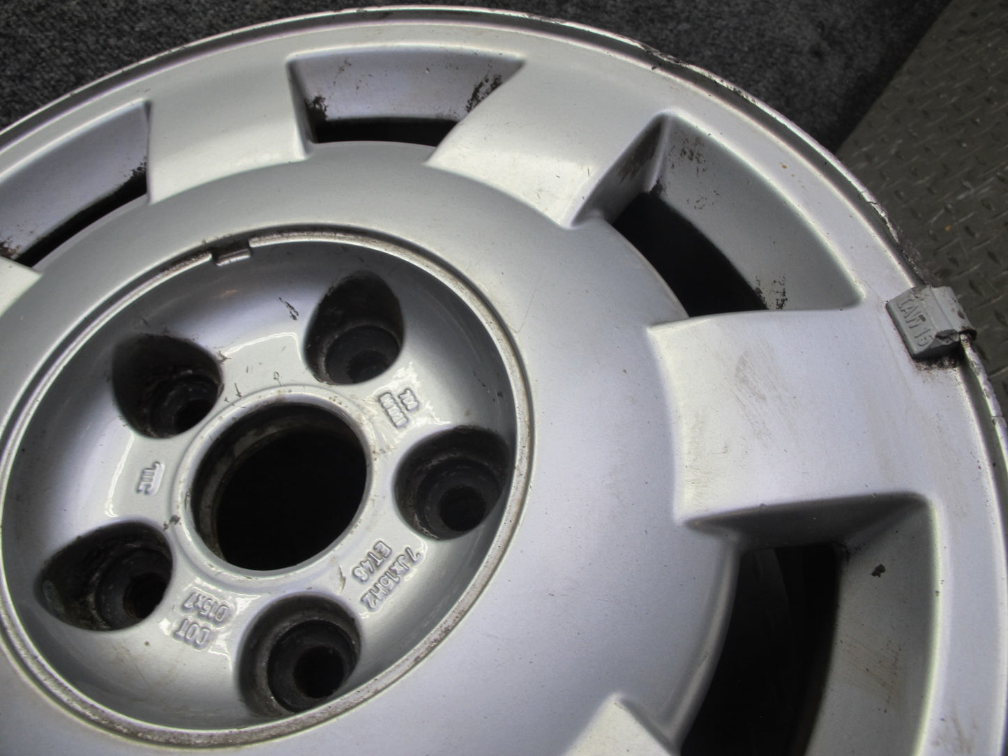 99-03 VW Eurovan T4 Factory R15" Alloy Wheel Rim 15x7J ET46 OEM