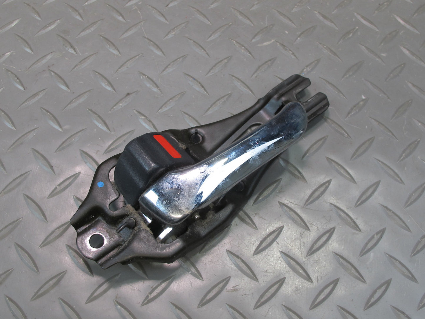 95-00 Lexus UCF20L LS400 Front Left Interior Door Handle OEM