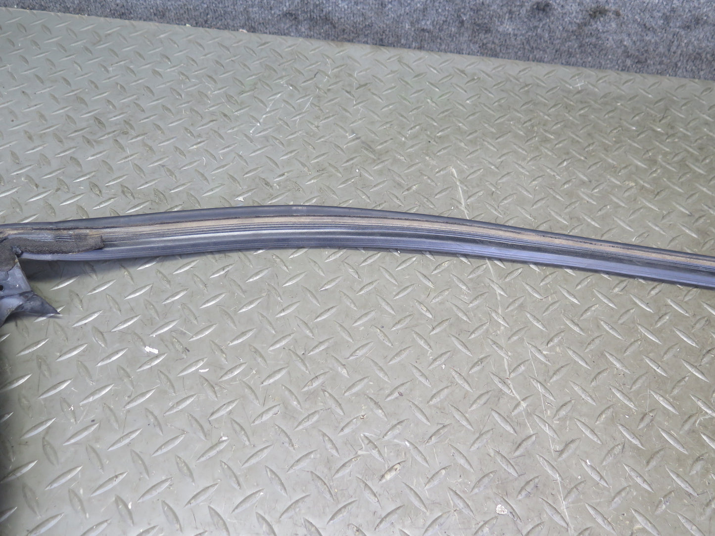 1999-2004 Porsche 911 996 Convertible TOP Roof Frame Rubber Seal Gasket Set