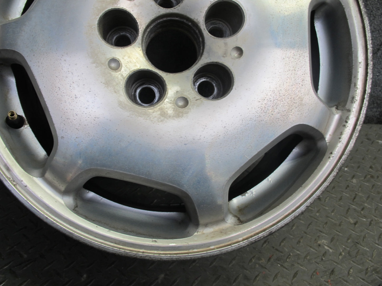 01-03 Lexus UCF30L LS430 Factory R16 16" Alloy Wheel Rim 16x7J ET45 OEM