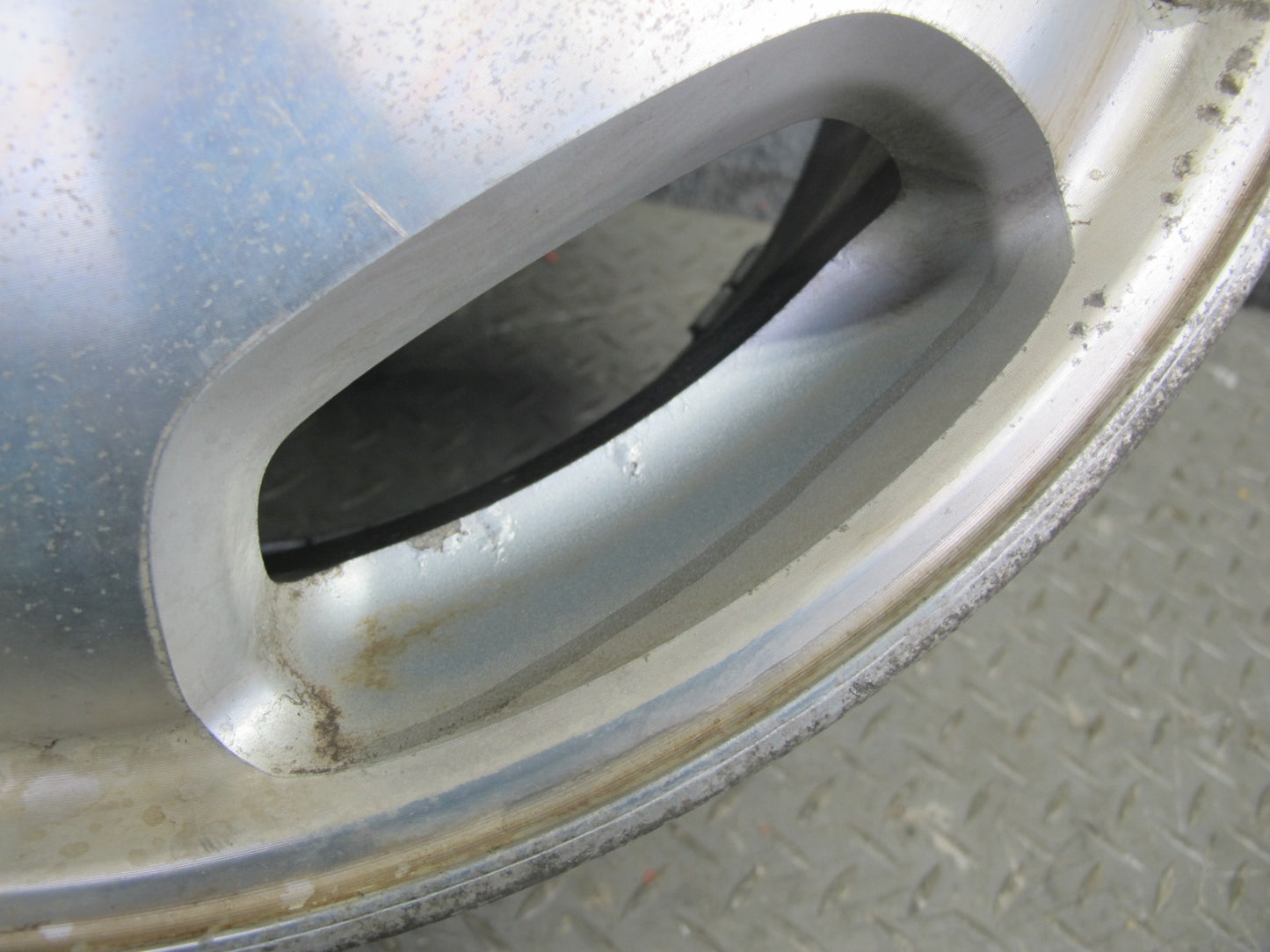 01-03 Lexus UCF30L LS430 Factory R16 16" Alloy Wheel Rim 16x7J ET45 OEM