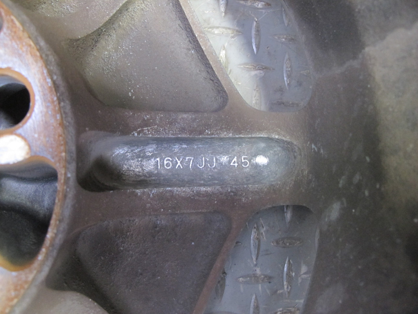 01-03 Lexus UCF30L LS430 Factory R16 16" Alloy Wheel Rim 16x7J ET45 OEM