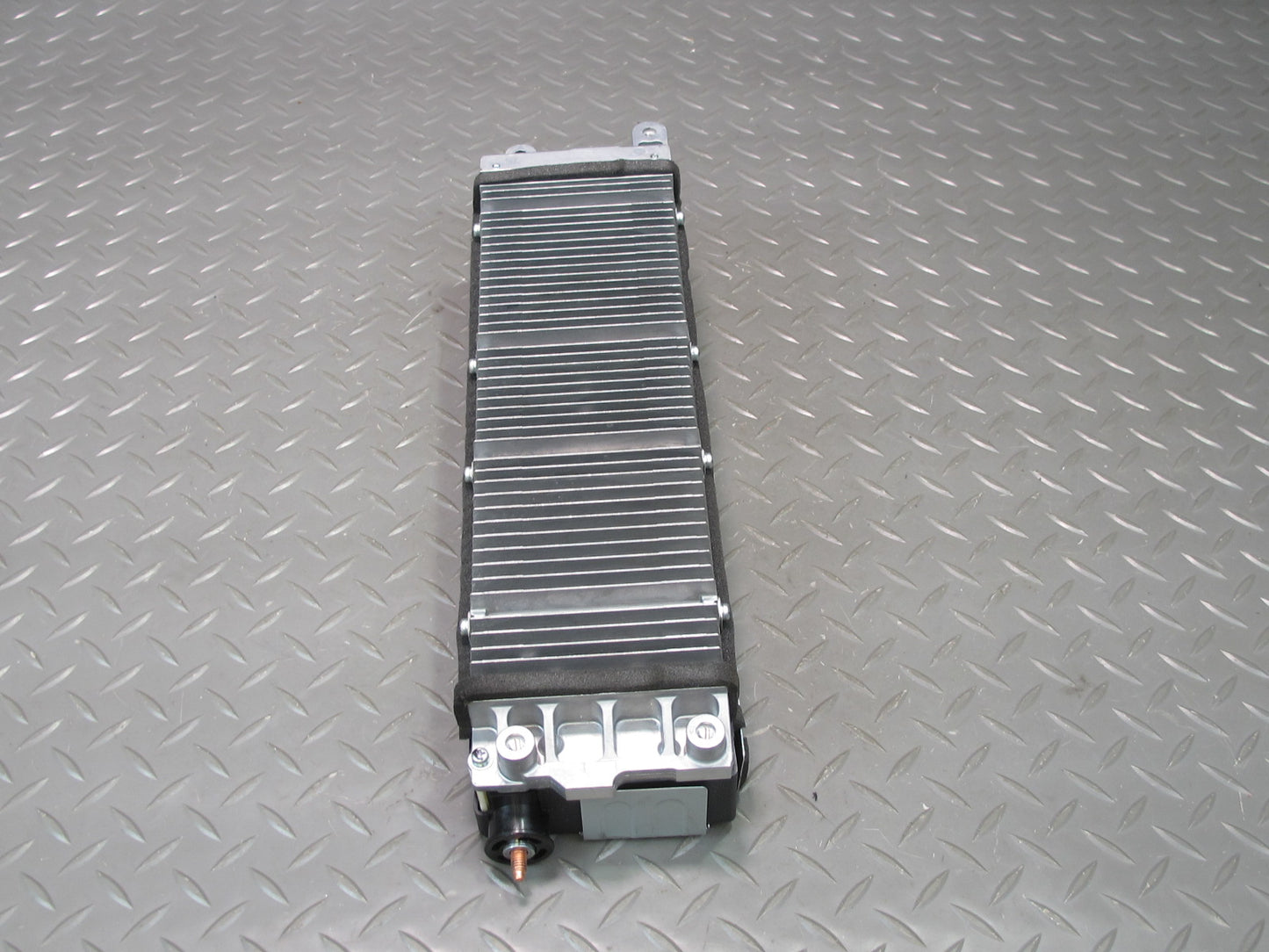 08-09 Lexus UVF46L LS600HL High Voltage Hybrid Battery Converter Module OEM