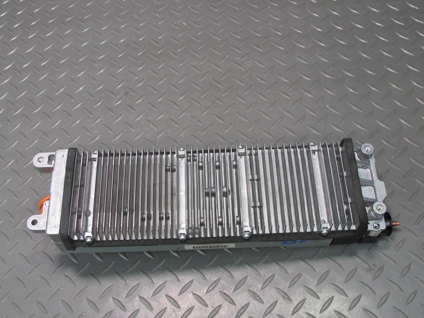 08-09 Lexus UVF46L LS600HL High Voltage Hybrid Battery Converter Module OEM