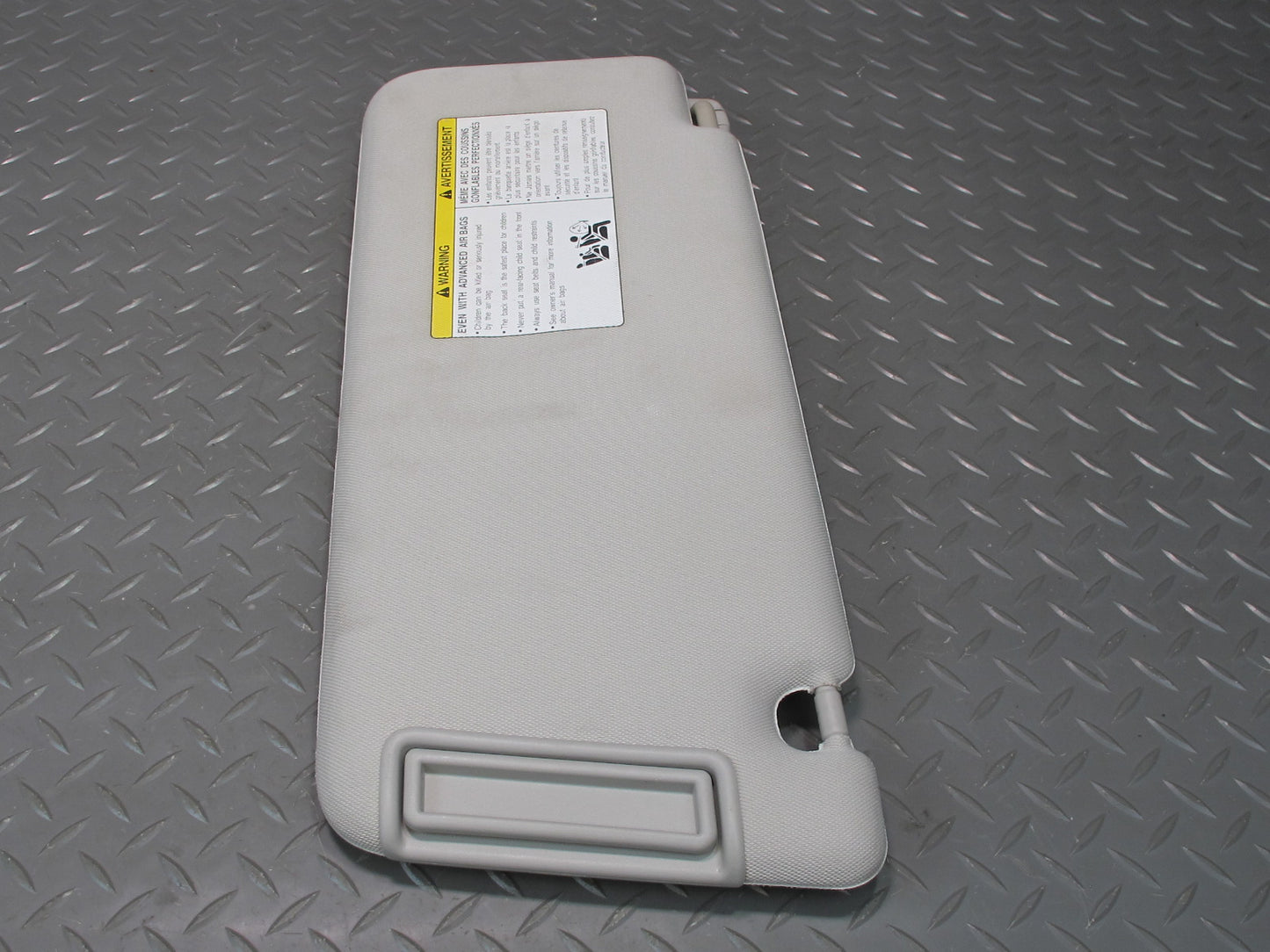 2011-2017 Infiniti QX56 QX80 Front Right Side Passenger Side Sun Visor Shade