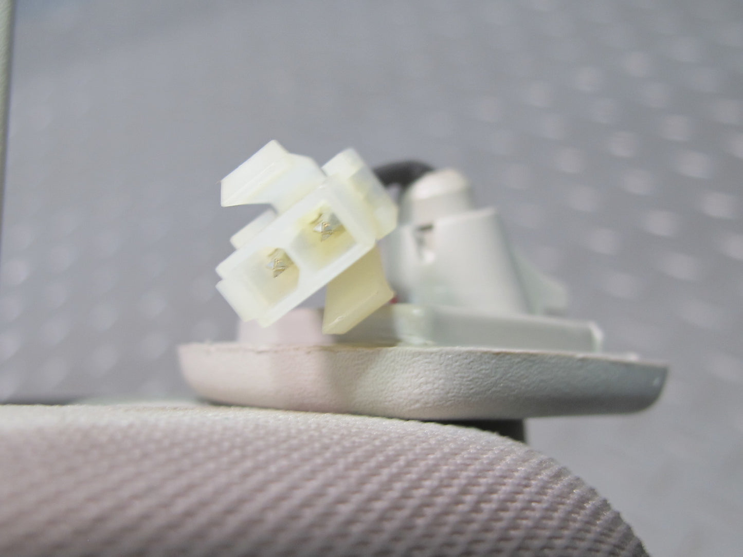 2011-2017 Infiniti QX56 QX80 Front Right Side Passenger Side Sun Visor Shade