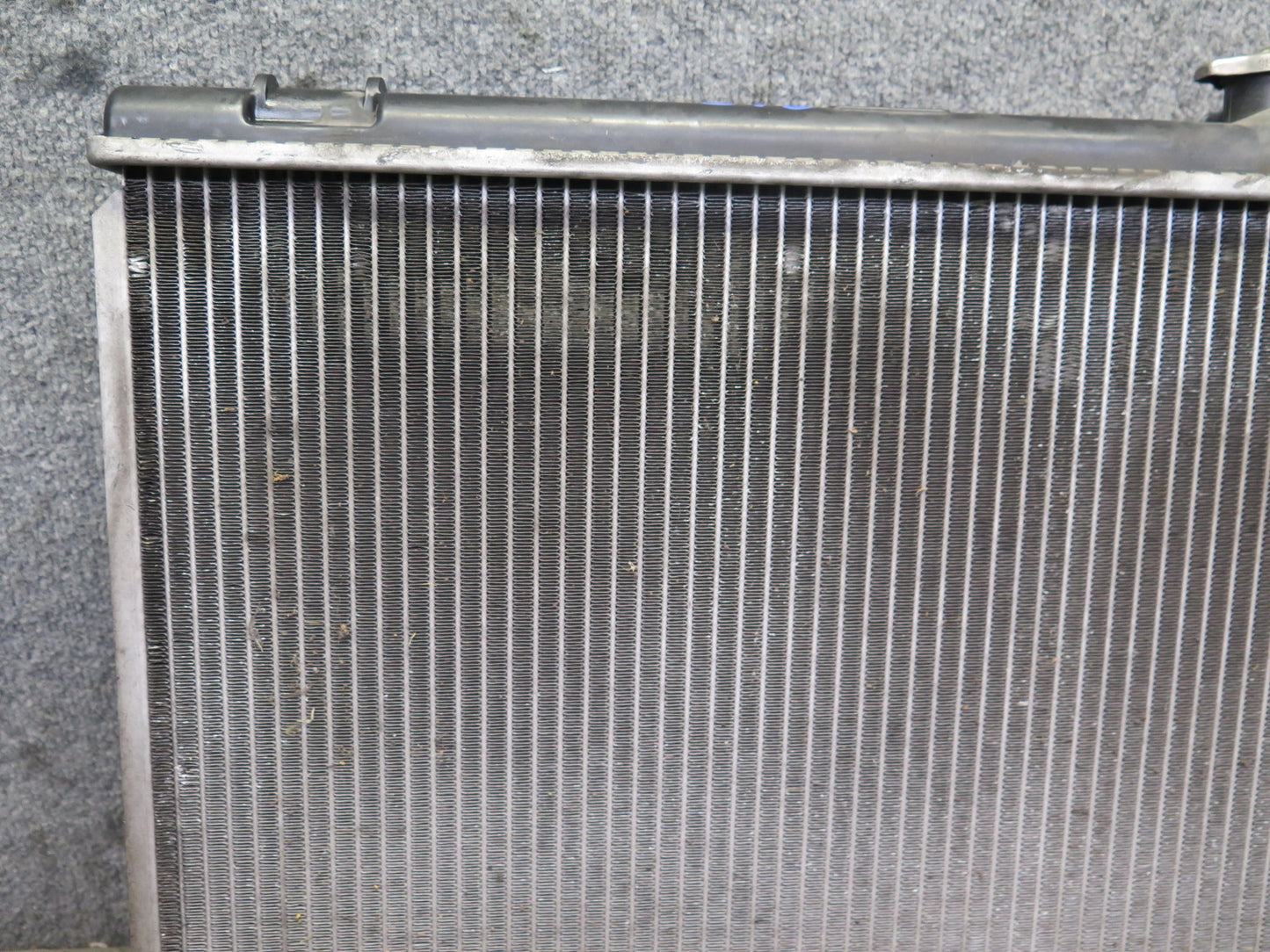 01-05 Lexus JCE10L IS300 Aftermarket Engine Cooling Radiator