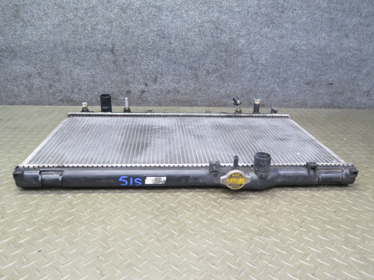 01-05 Lexus JCE10L IS300 Aftermarket Engine Cooling Radiator