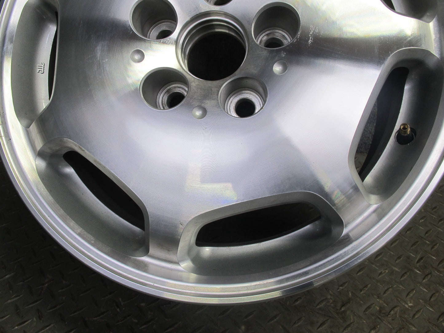 01-03 Lexus UCF30L LS430 Factory R16 16" Alloy Wheel Rim 16x7J ET45 OEM