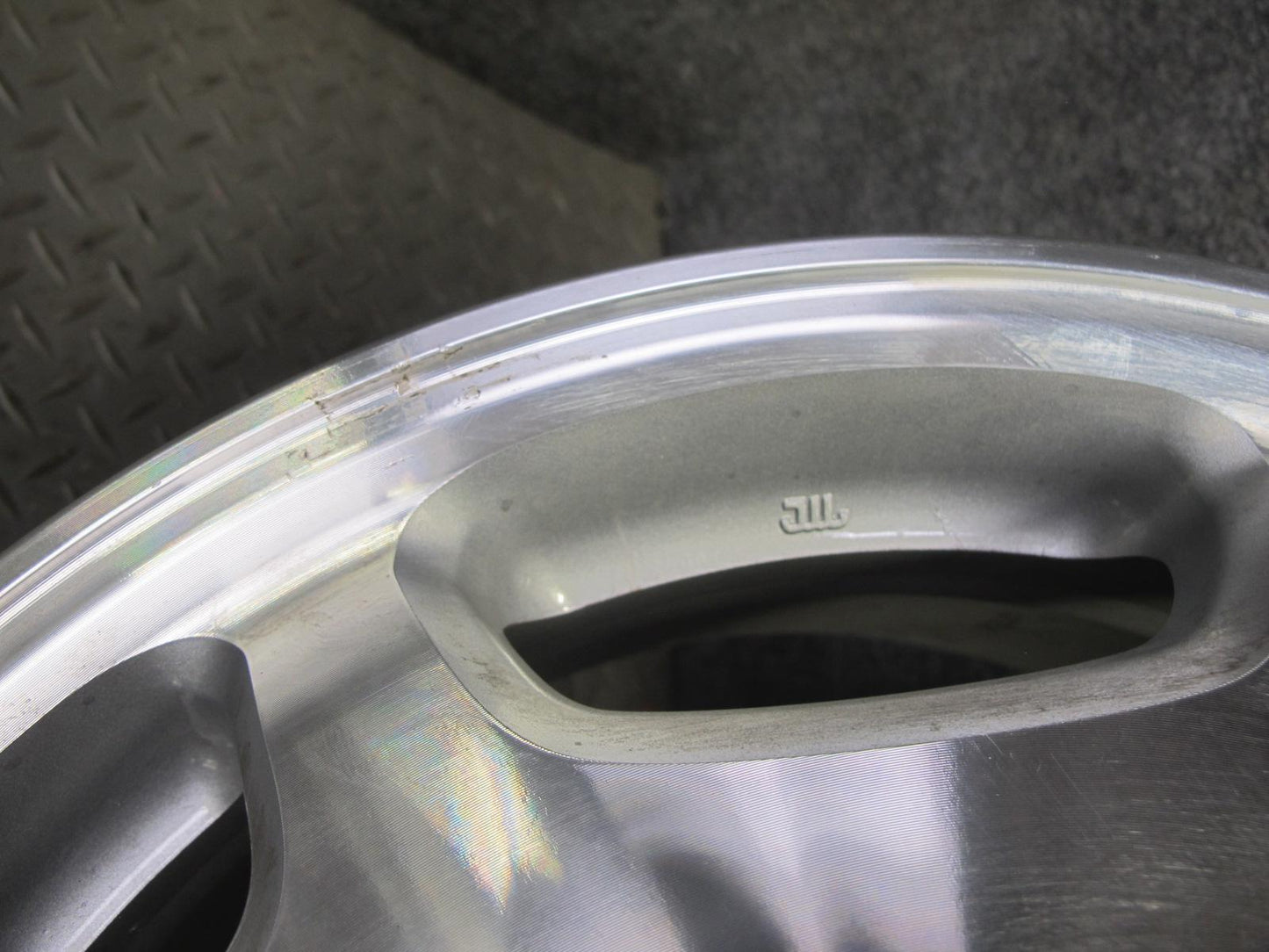 01-03 Lexus UCF30L LS430 Factory R16 16" Alloy Wheel Rim 16x7J ET45 OEM