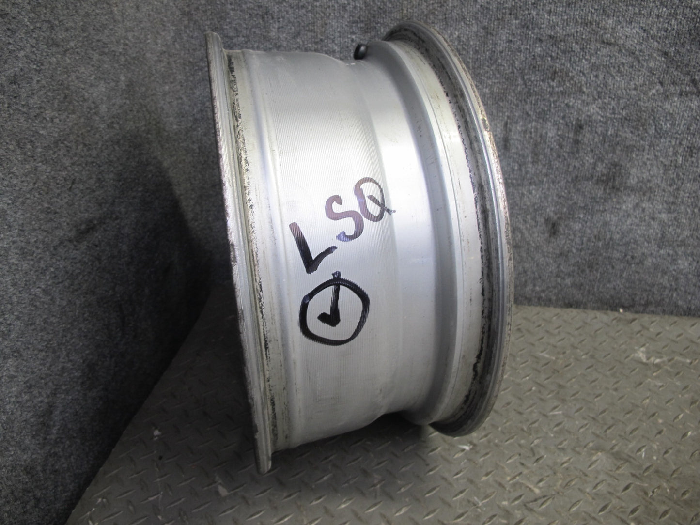 01-03 Lexus UCF30L LS430 Factory R16 16" Alloy Wheel Rim 16x7J ET45 OEM