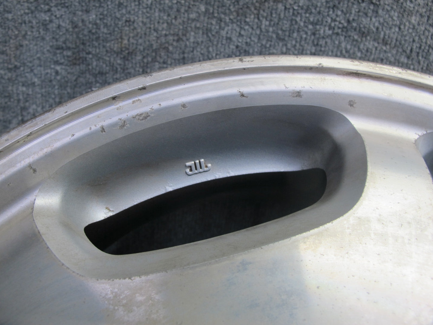 01-03 Lexus UCF30L LS430 Factory R16 16" Alloy Wheel Rim 16x7J ET45 OEM