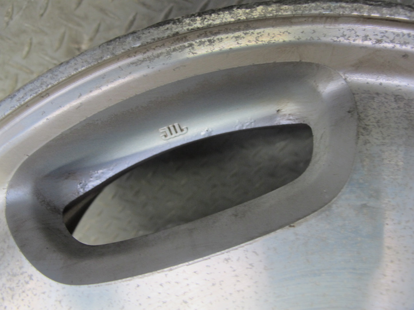 01-03 Lexus UCF30L LS430 Factory R16 16" Alloy Wheel Rim 16x7J ET45 OEM