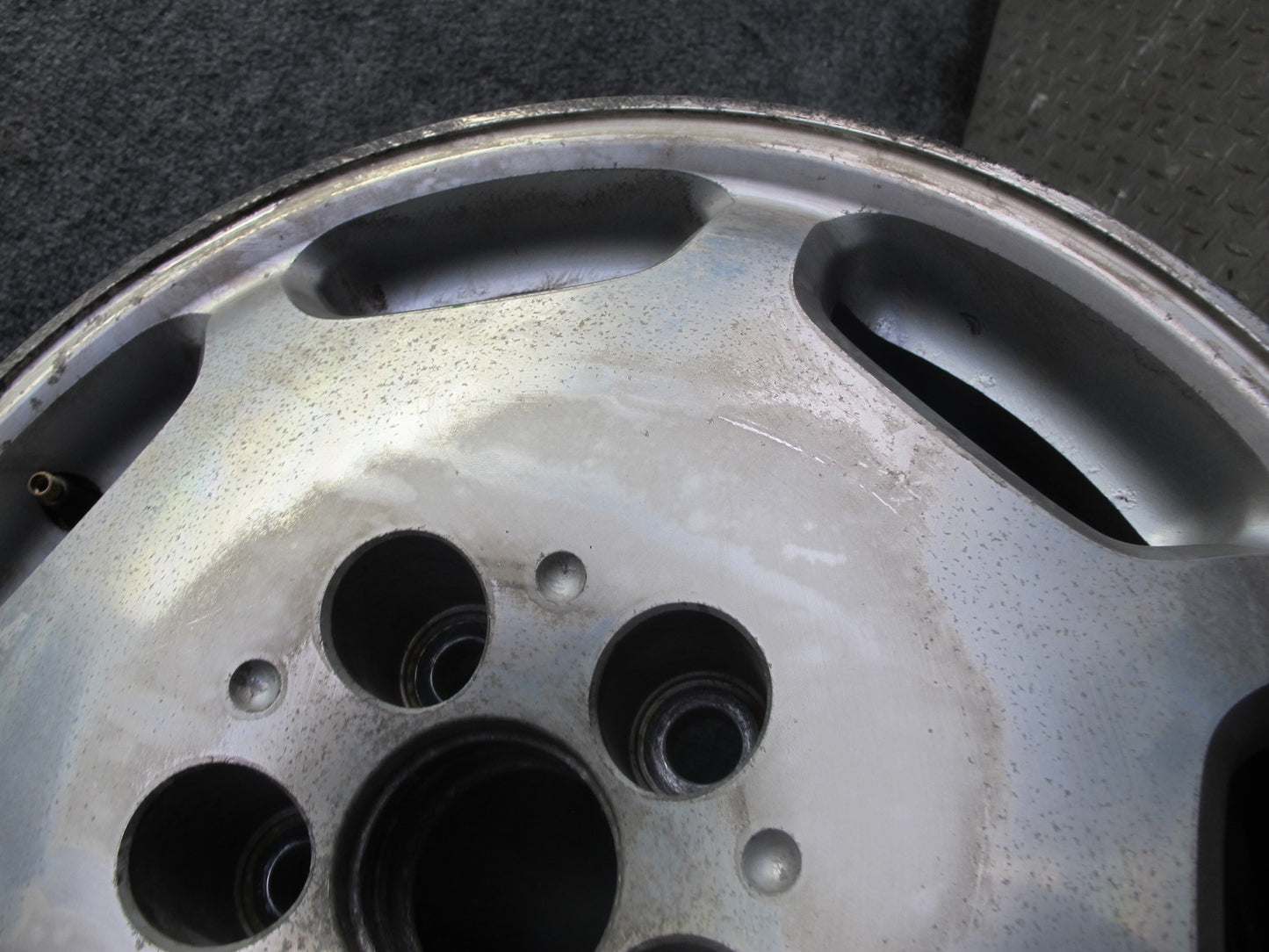 01-03 Lexus UCF30L LS430 Factory R16 16" Alloy Wheel Rim 16x7J ET45 OEM