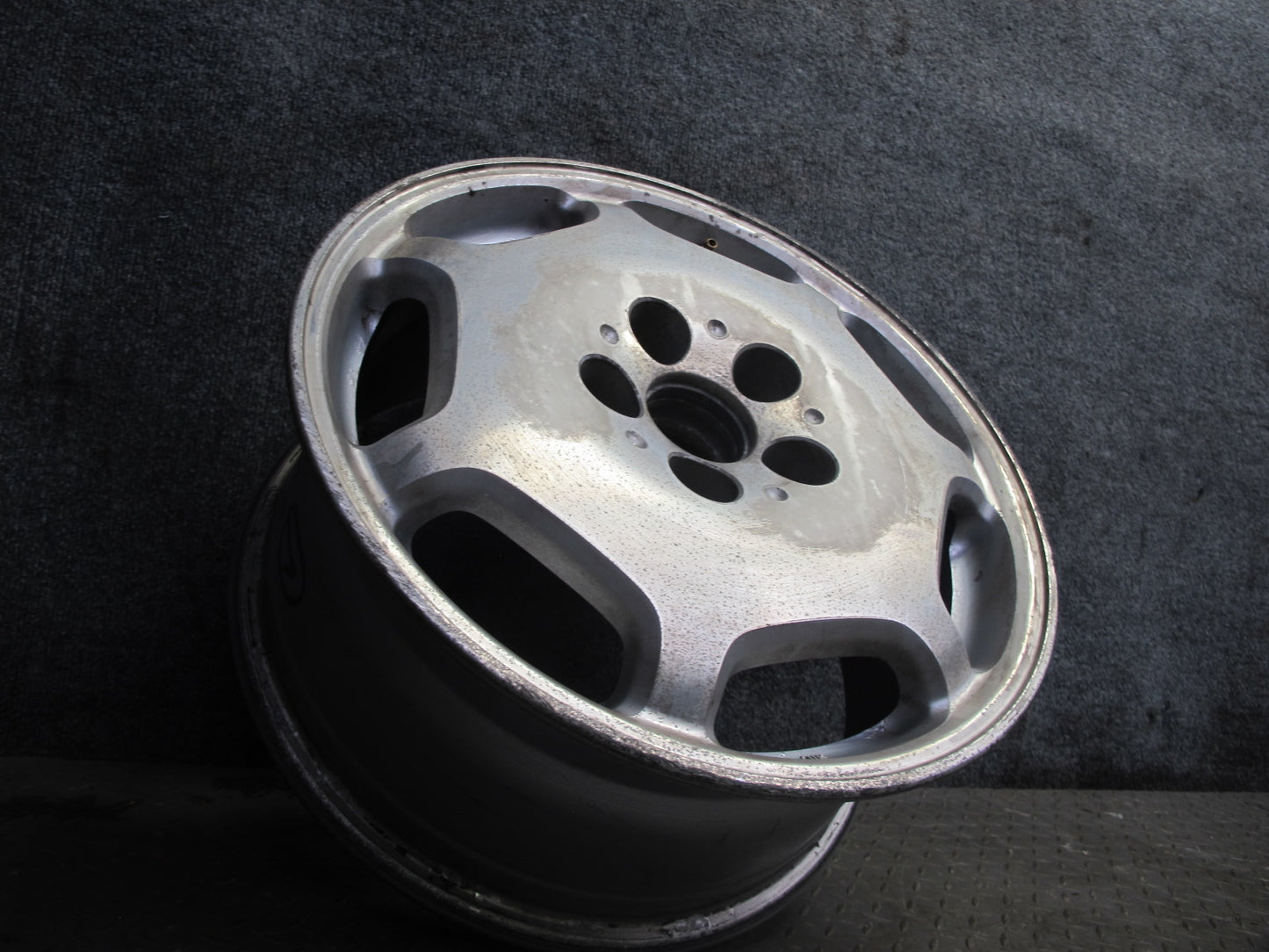 01-03 Lexus UCF30L LS430 Factory R16 16" Alloy Wheel Rim 16x7J ET45 OEM