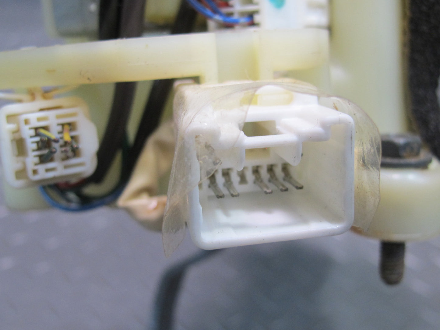 98-00 Lexus UCF20L LS400 A/T Automatic Transmission Gear Shifter w Knob OEM