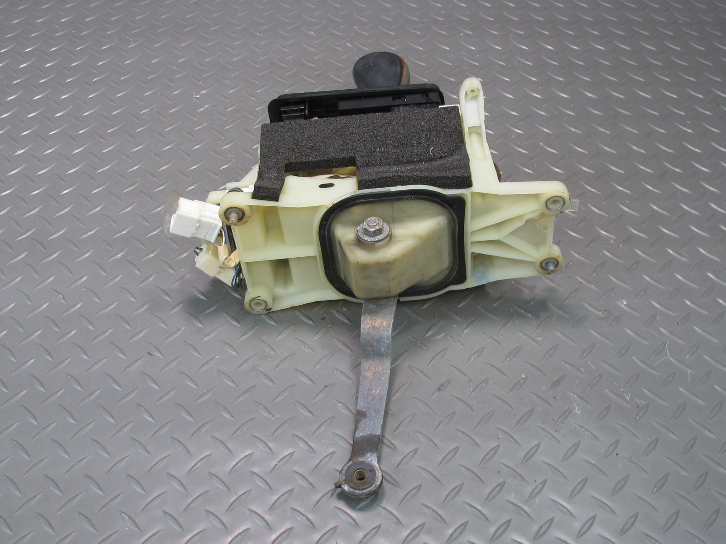 98-00 Lexus UCF20L LS400 A/T Automatic Transmission Gear Shifter w Knob OEM