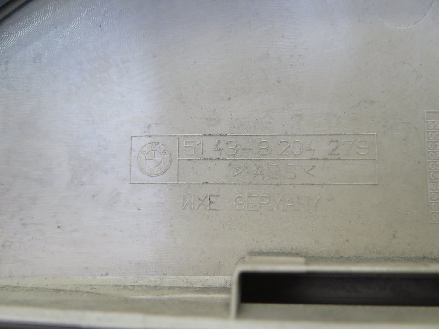 01-06 BMW E46 330ci Convertible Rear Seat Rollover Bar Trim Cover 8204279 OEM