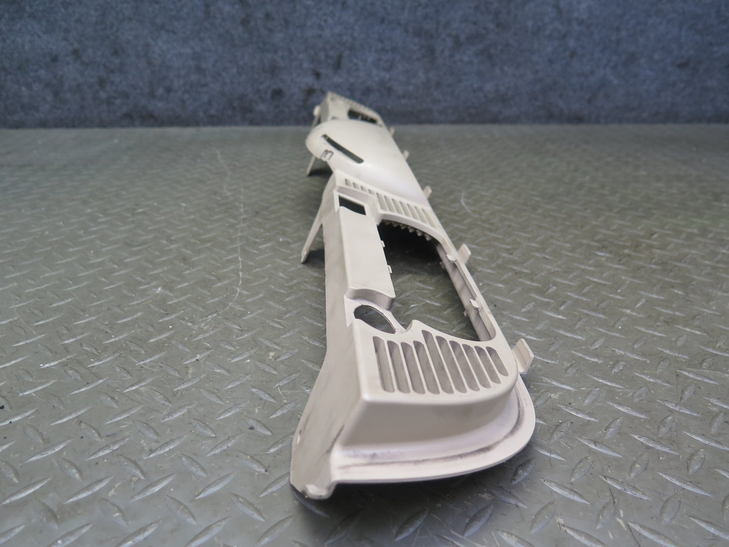 01-06 BMW E46 330ci Convertible Rear Seat Rollover Bar Trim Cover 8204279 OEM