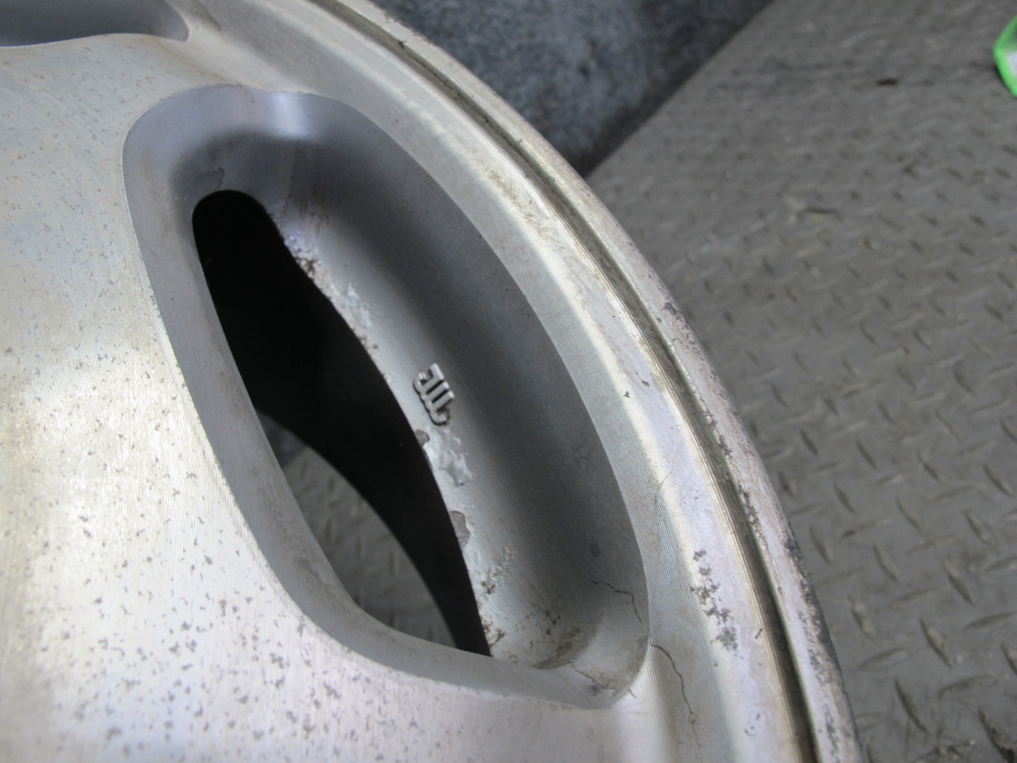 01-03 Lexus UCF30L LS430 Factory R16 16" Alloy Wheel Rim 16x7J ET45 OEM