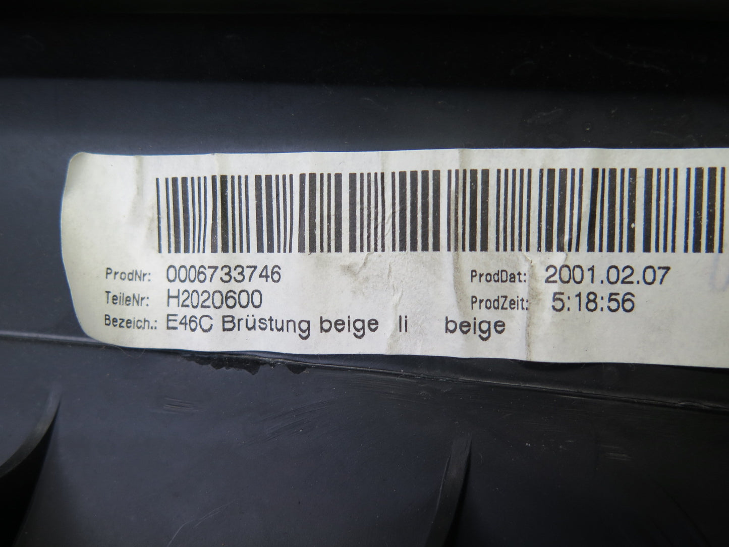 01-03 BMW E46 330ci Convertible Rear Left Lateral Trim Cover Beige 8240789 OEM