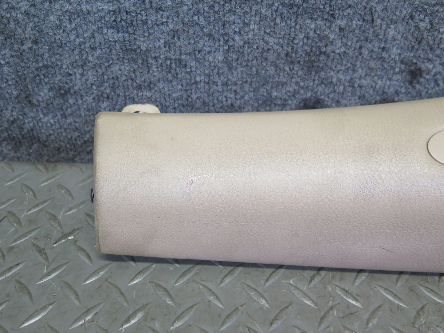 01-03 BMW E46 330ci Convertible Rear Left Lateral Trim Cover Beige 8240789 OEM