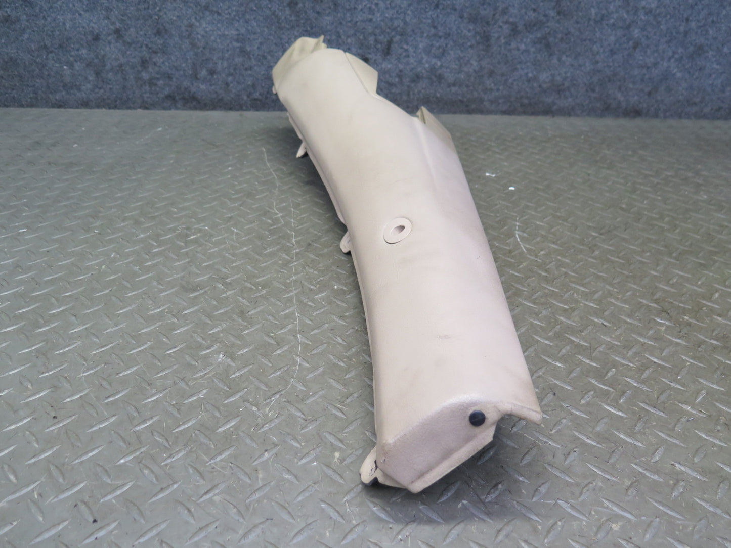 01-03 BMW E46 330ci Convertible Rear Left Lateral Trim Cover Beige 8240789 OEM