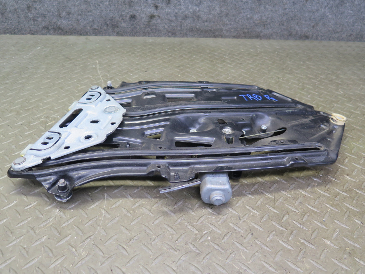 01-06 BMW E46 330ci Convertible Rear Left Quarter Window Regulator w Motor OEM