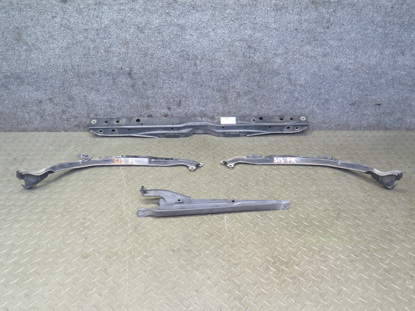 01-05 Lexus JCE10L IS300 Set of 4 Engine Radiator Support Bracket Cover OEM