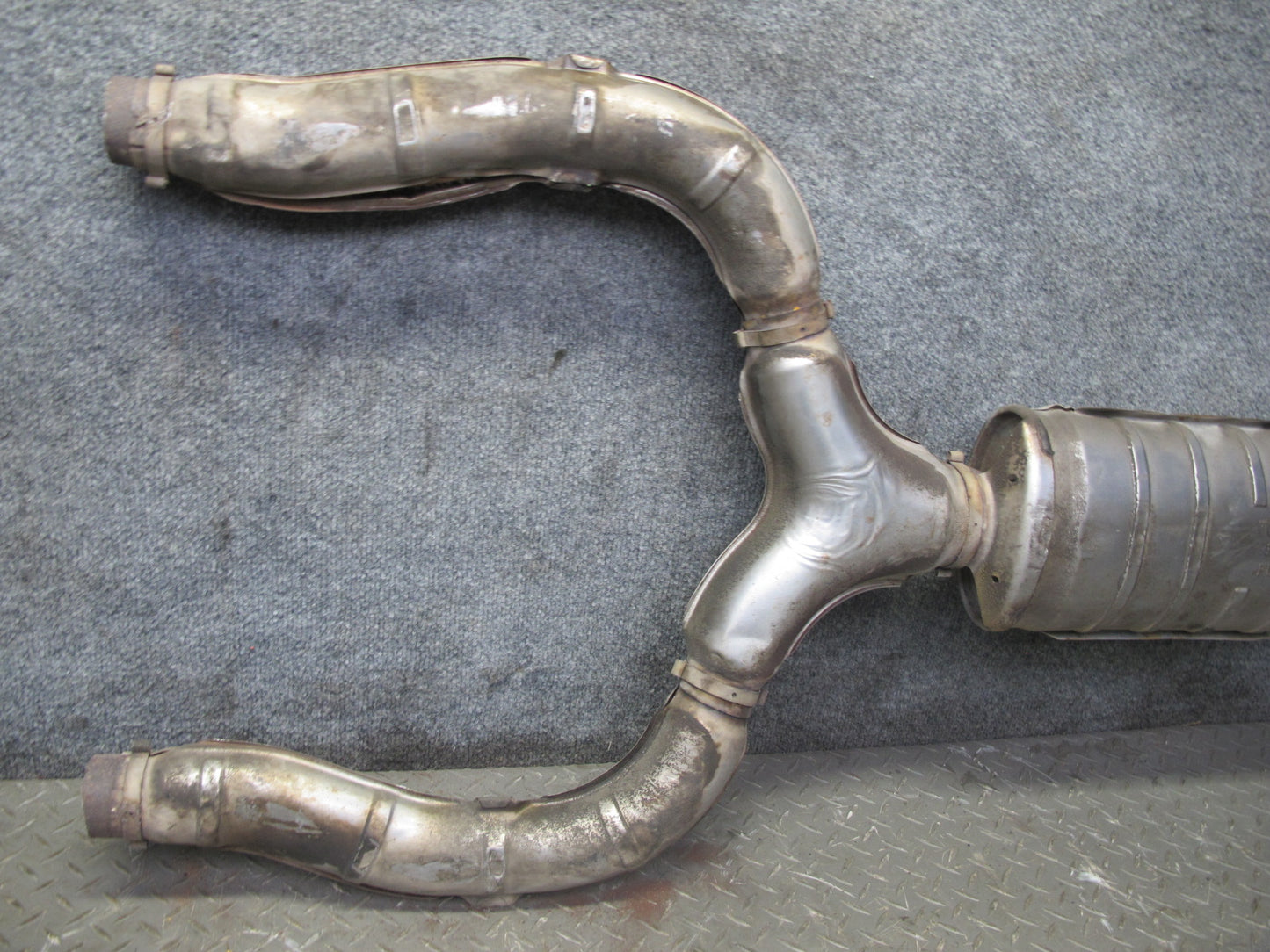 98-00 Lexus UCF20L LS400 Exhaust Resonator Intermediate Pipe 101K Miles OEM