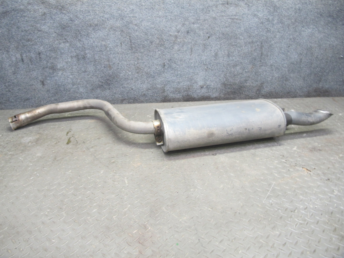 98-00 Lexus UCF20L LS400 Set of 2 Rear Left & Right Exhaust Muffler 102K OEM